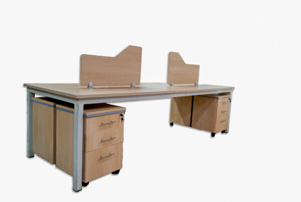 Four Way straight workstation with metal legs